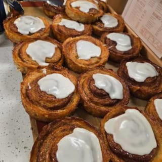 Cinnamon Rolls croissant